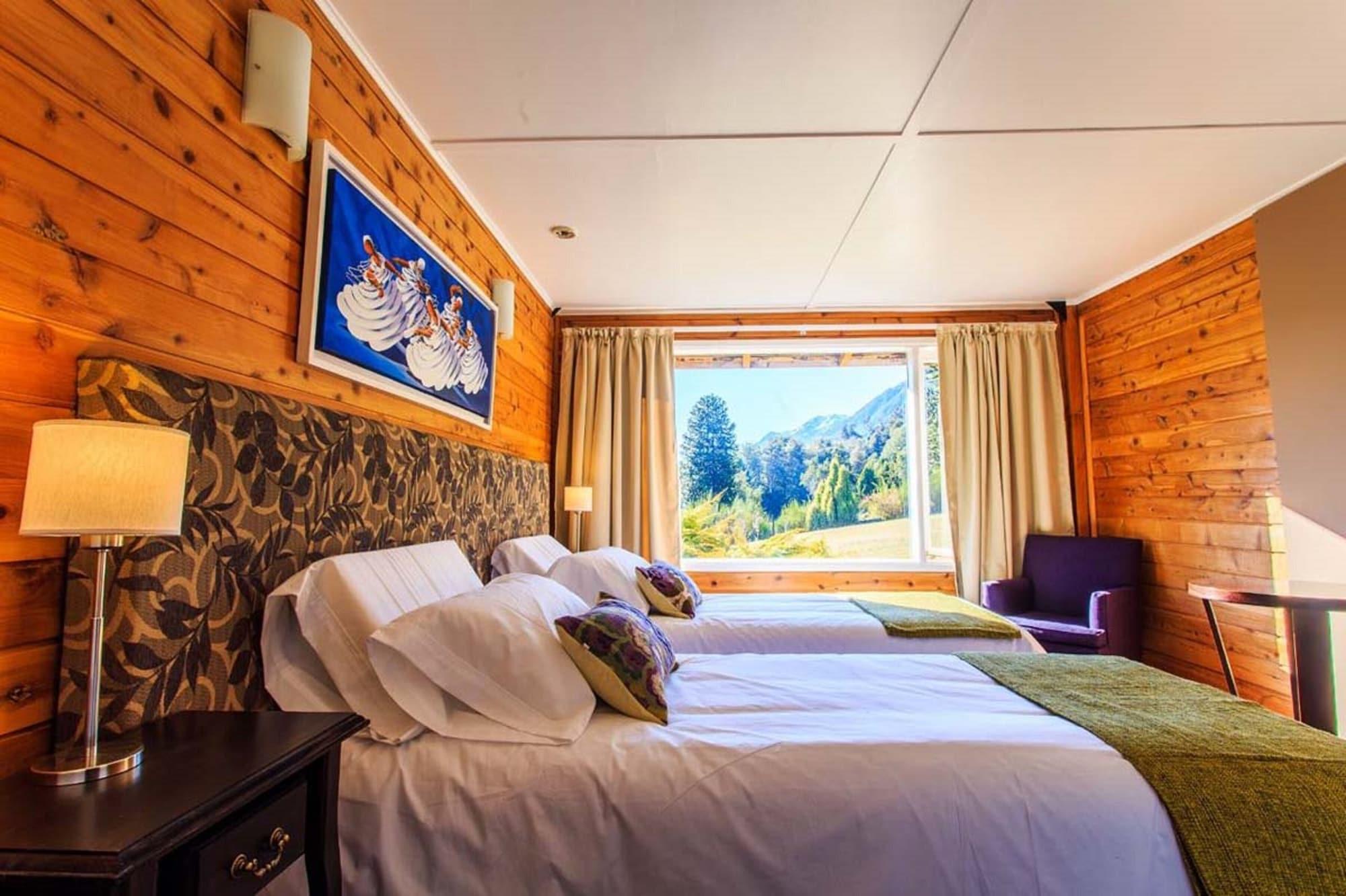 Faraway Hotel บียาลาอังกอสตูรา ภายนอก รูปภาพ