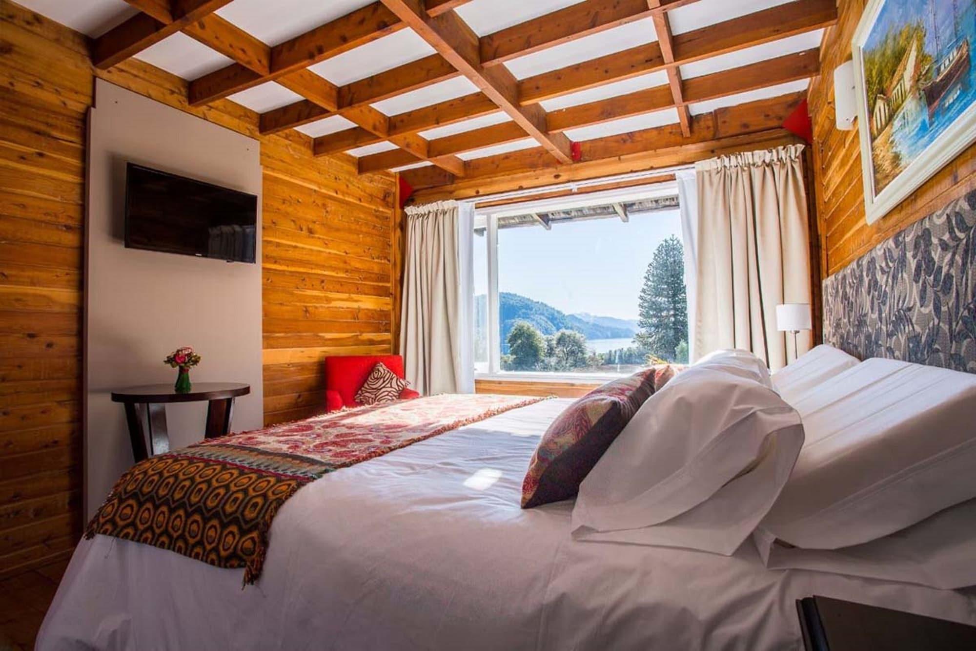 Faraway Hotel บียาลาอังกอสตูรา ภายนอก รูปภาพ