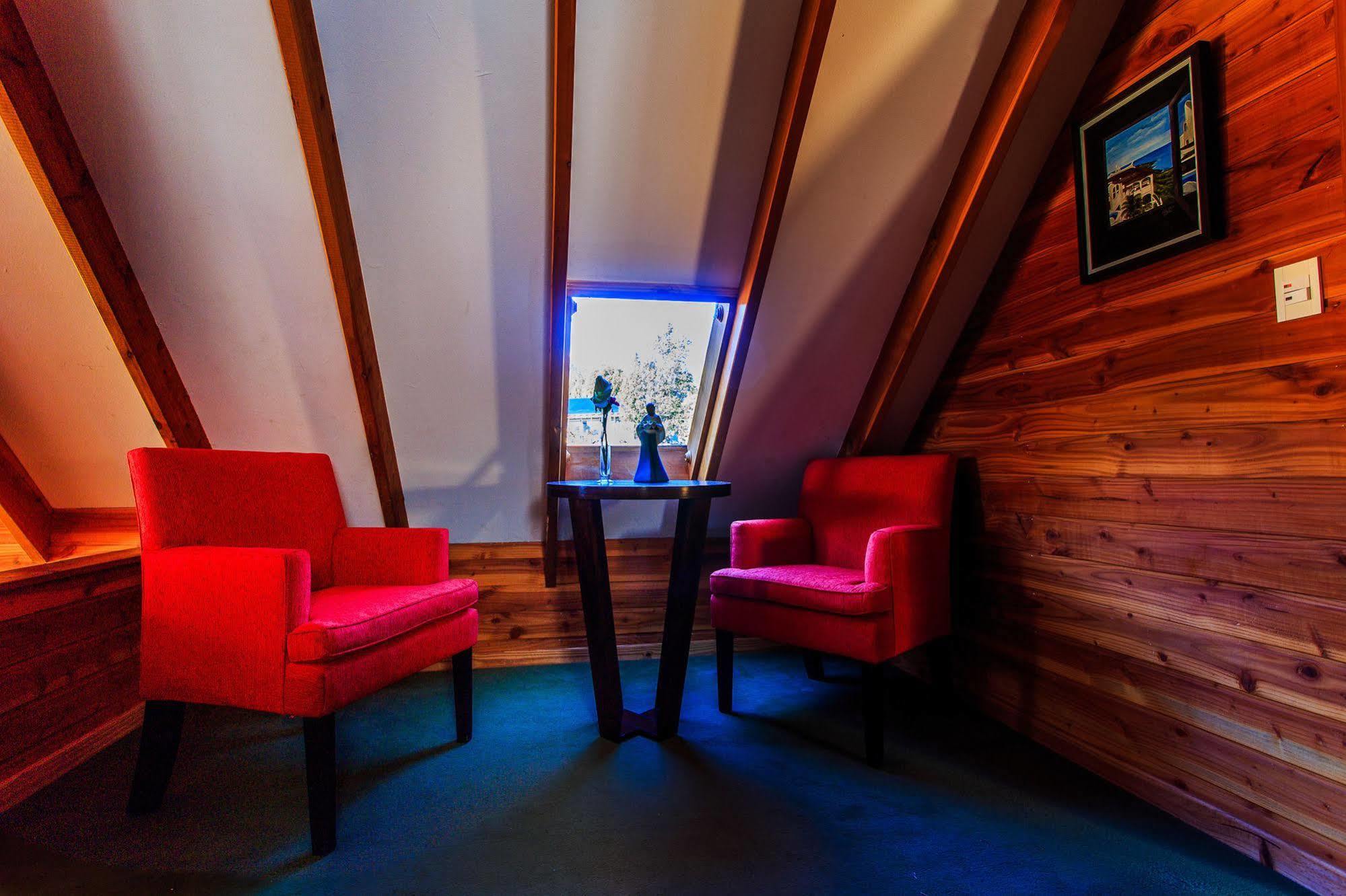 Faraway Hotel บียาลาอังกอสตูรา ภายนอก รูปภาพ